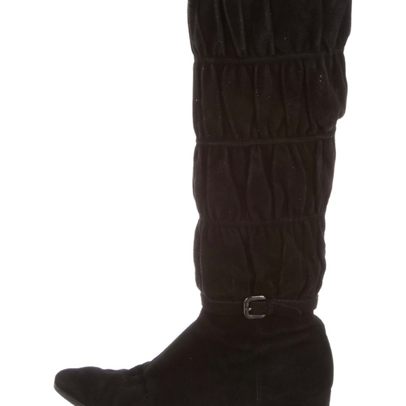 Authentic suede Prada sport boots, gently worn always cared for. - Picture 5 of 6